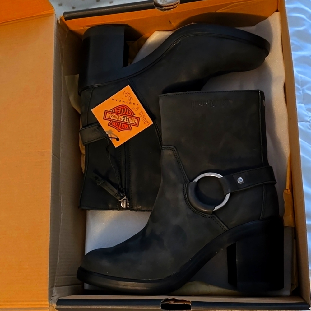 Harley Davidson Lavina 6" Boot, 8M, Black